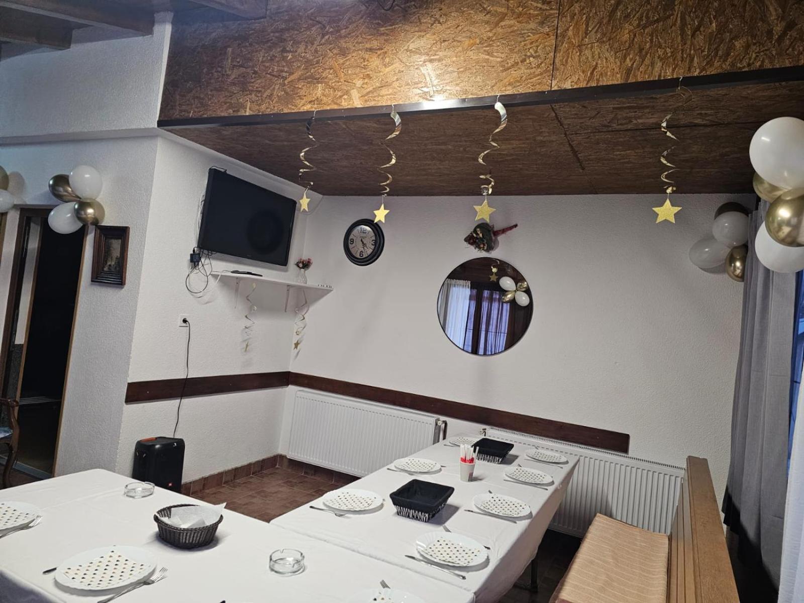 Apartments Marija Vrelo Koreničko エクステリア 写真